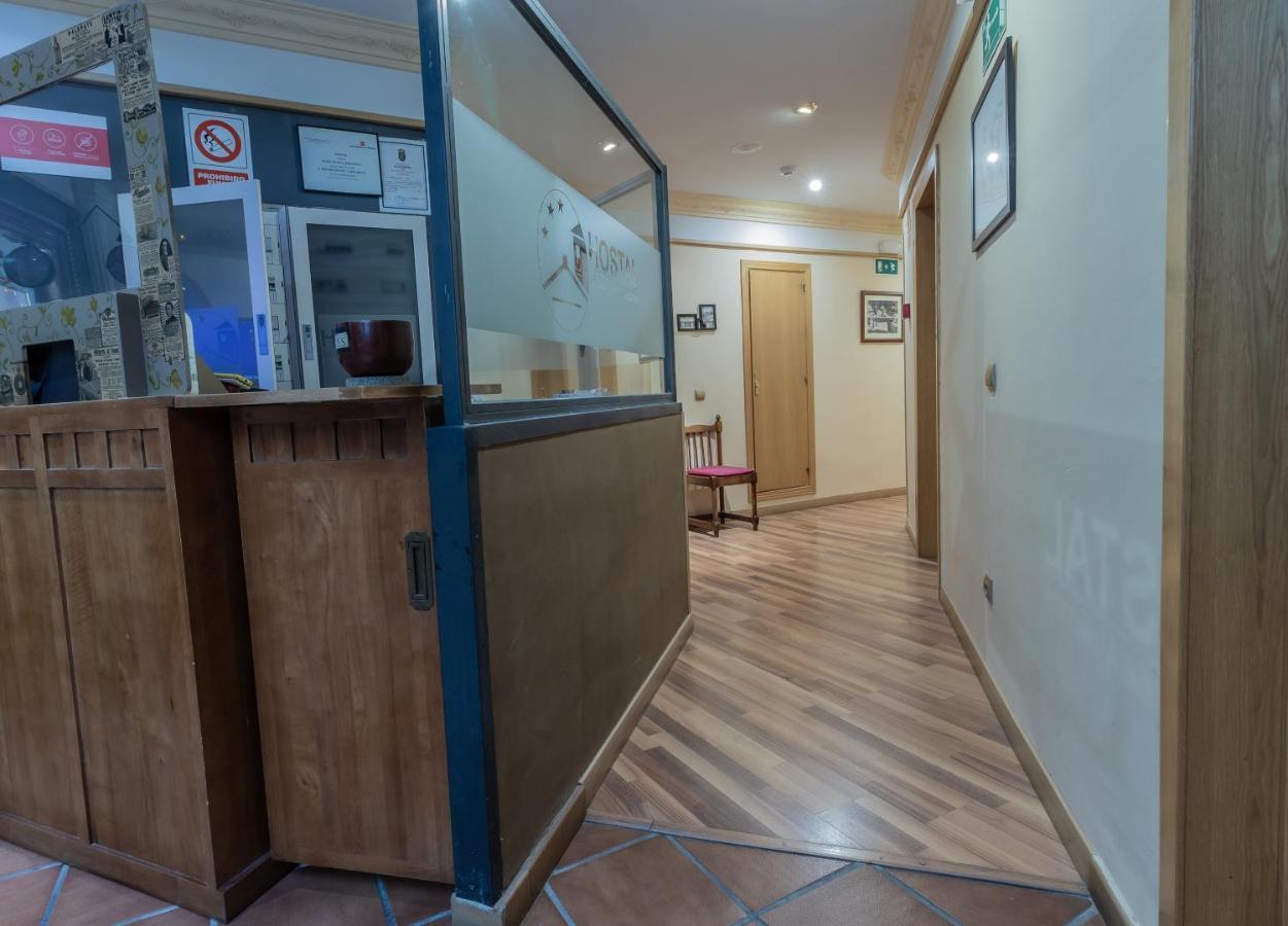 Hostal Rural El Cano By Vivere Stays Alpedrete Exterior photo