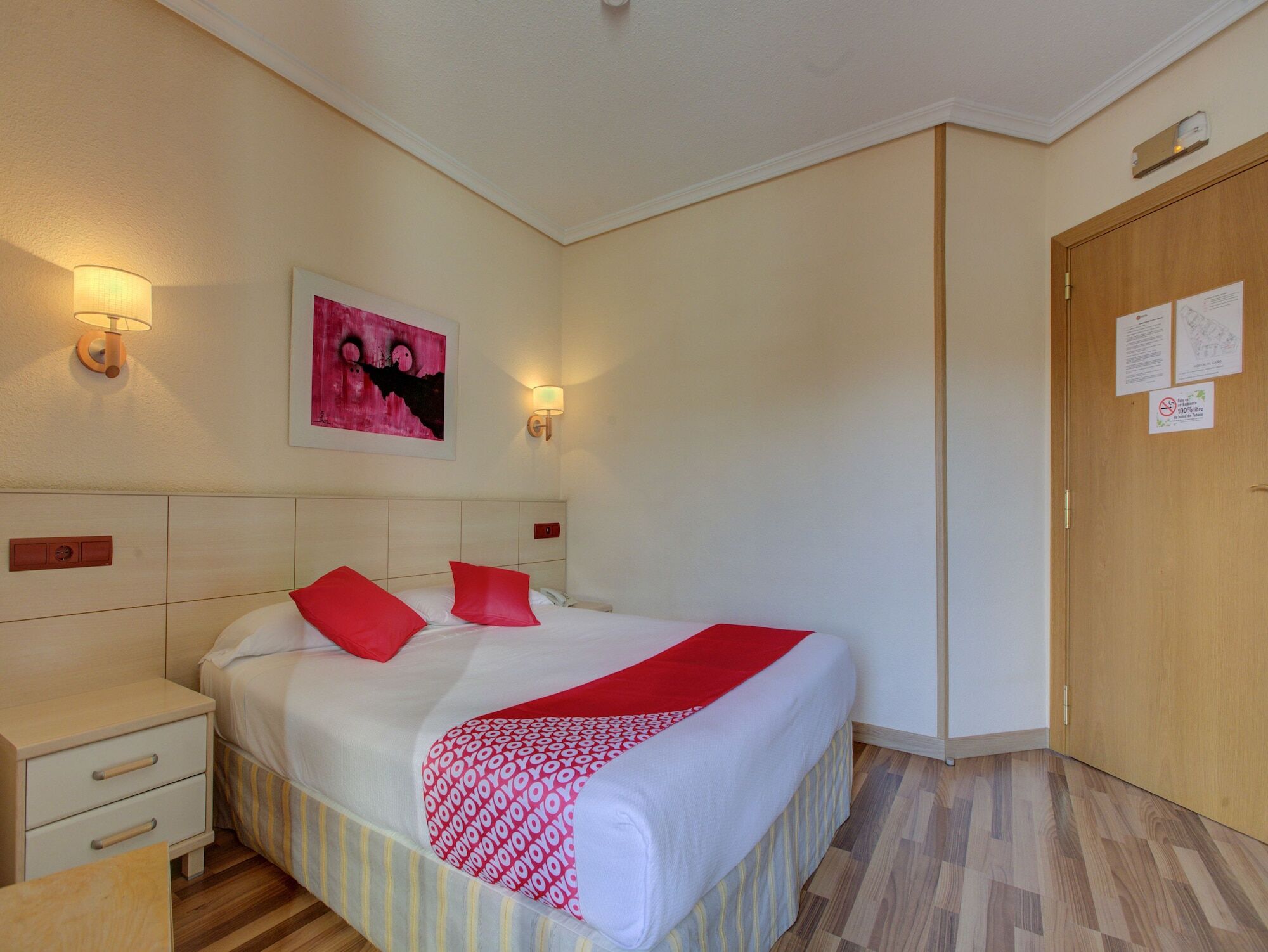 Hostal Rural El Cano By Vivere Stays Alpedrete Exterior photo